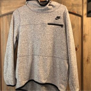 Nike Hooded Fleece